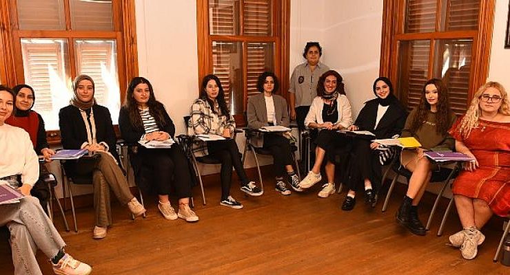 Kadıköy’de Bayanın İnsan Hakları Eğitim Programı
